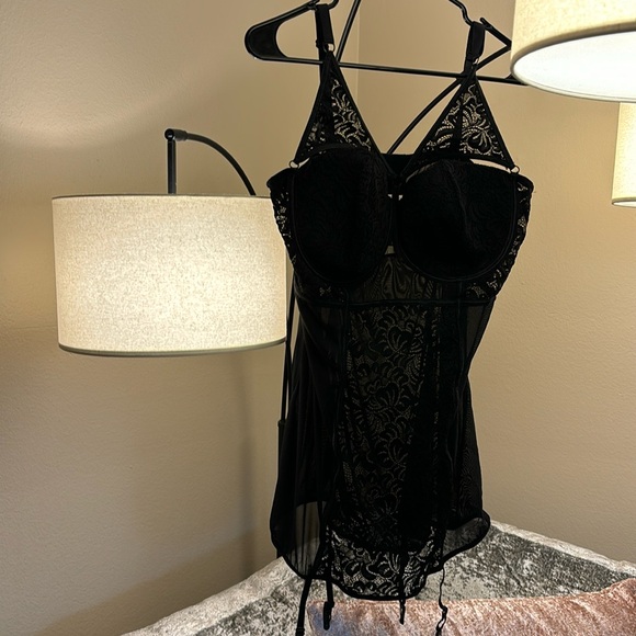Pure romance dream girl - Picture 1 of 2